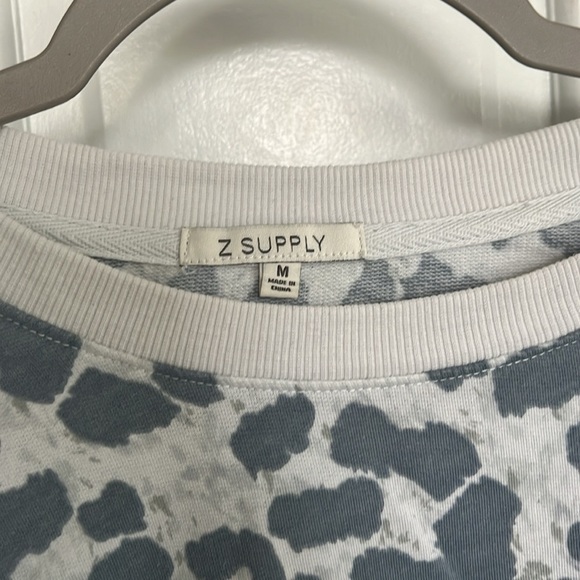 Z Supply Wildcat Pullover - Picture 4 of 5